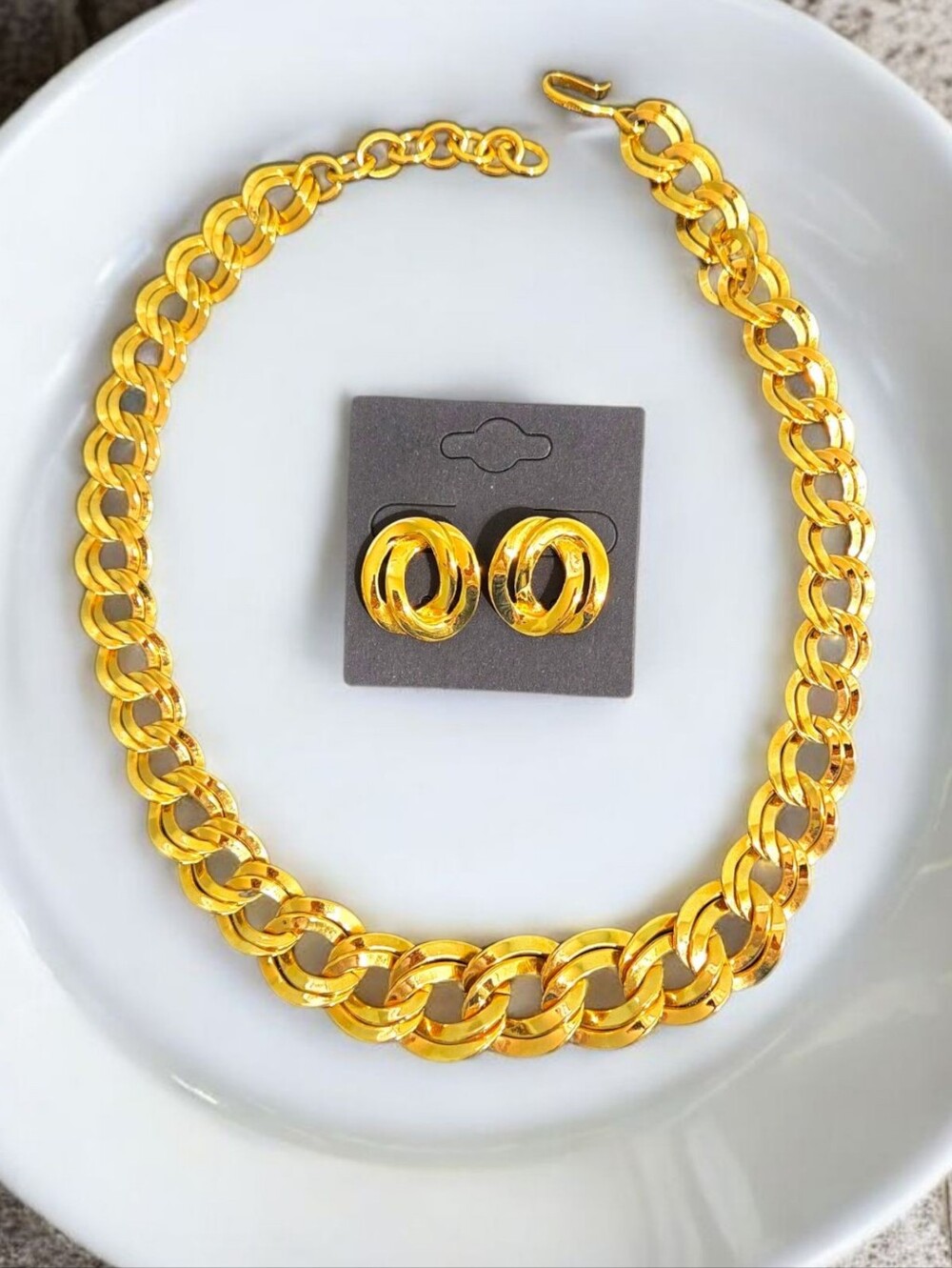 Monet Vintage Gold-Tone Chunky Chain Necklace & Stud Earring Set - Picture 5 of 14